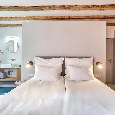 Nars Bed and Breakfast