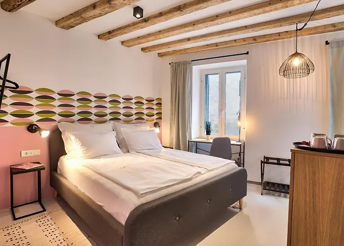 Nars Bed and Breakfast Ρόβινι