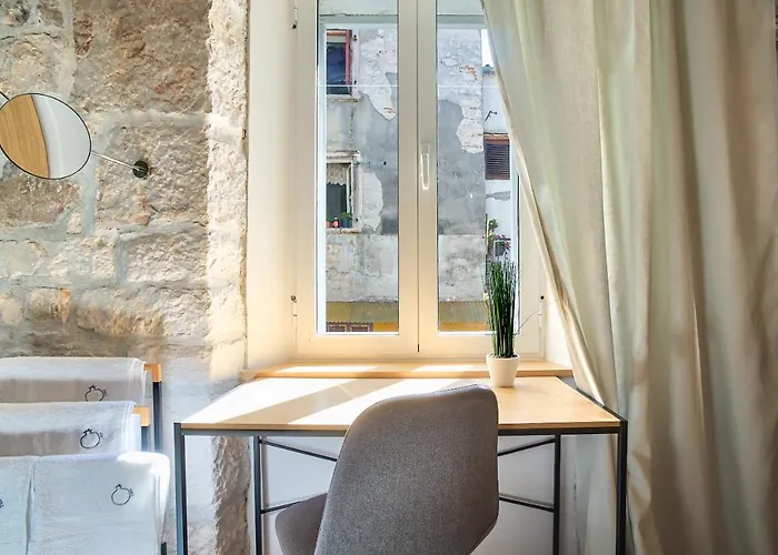 Bed and Breakfast Nars 3*